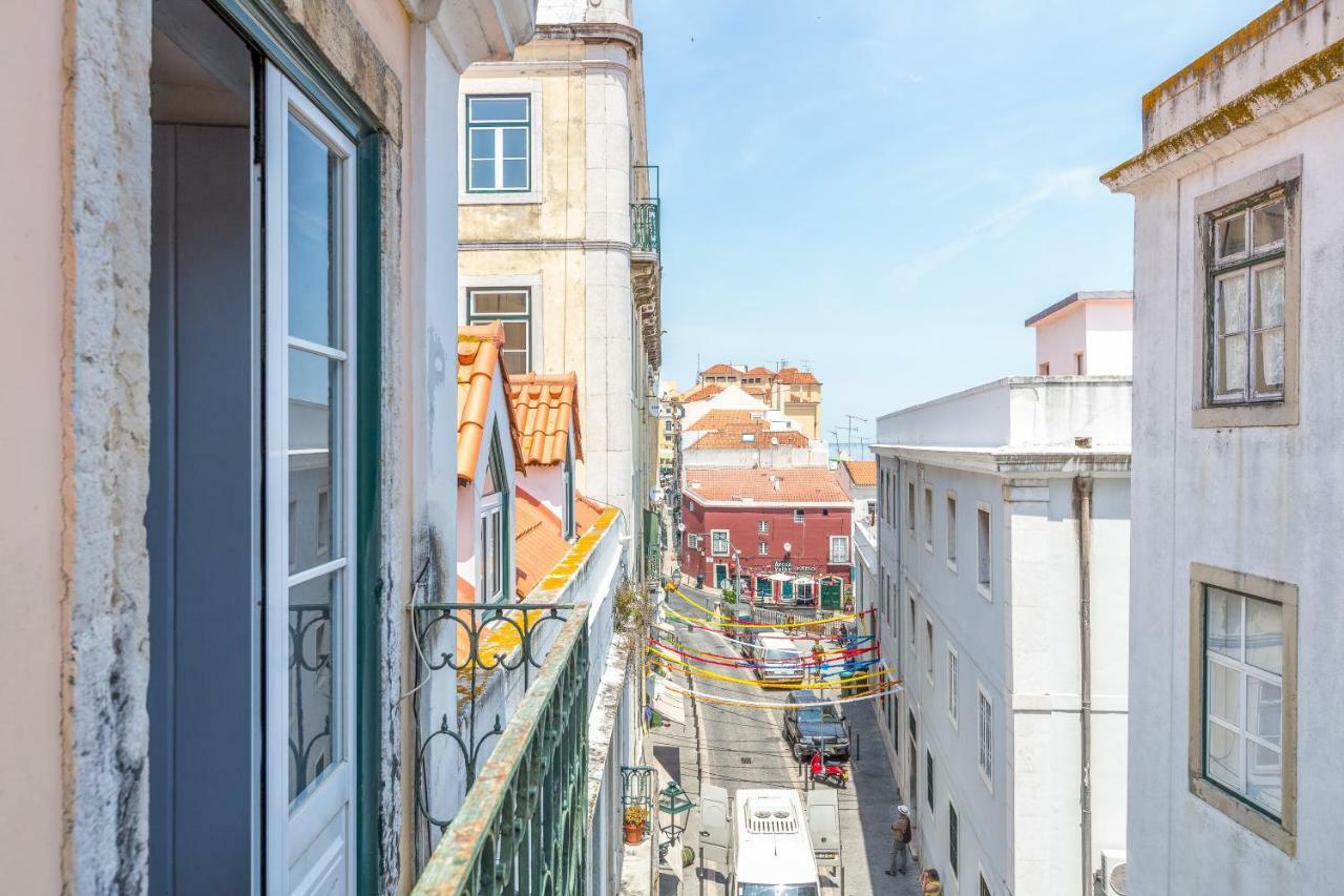 Alfama, Bright And Spacious With Private Terrace, By Timecooler Lisboa Εξωτερικό φωτογραφία