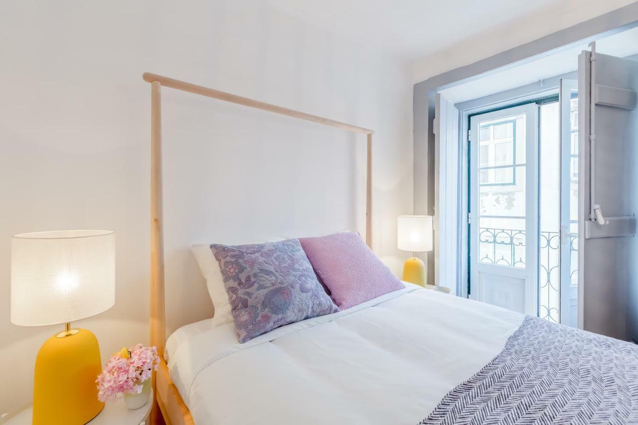 Alfama, Bright And Spacious With Private Terrace, By Timecooler Lisboa Εξωτερικό φωτογραφία