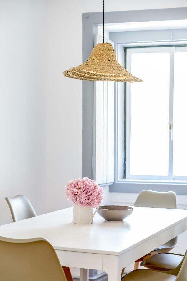 Alfama, Bright And Spacious With Private Terrace, By Timecooler Lisboa Εξωτερικό φωτογραφία