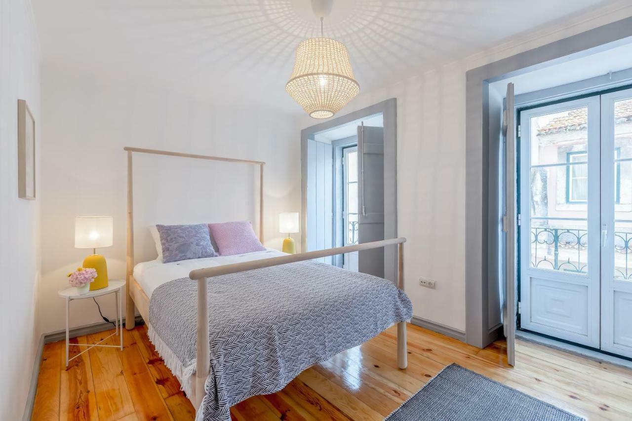 Alfama, Bright And Spacious With Private Terrace, By Timecooler Lisboa Εξωτερικό φωτογραφία